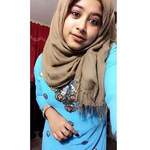 Meet your Posher, Anika